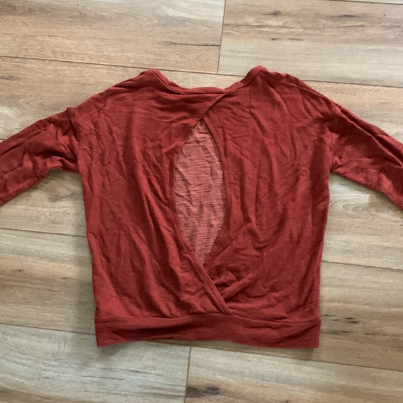 American Eagle sz S top open back euc - Picture 4 of 5